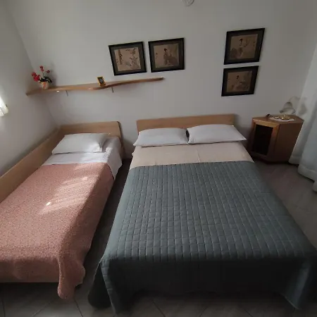 Leni Apartment