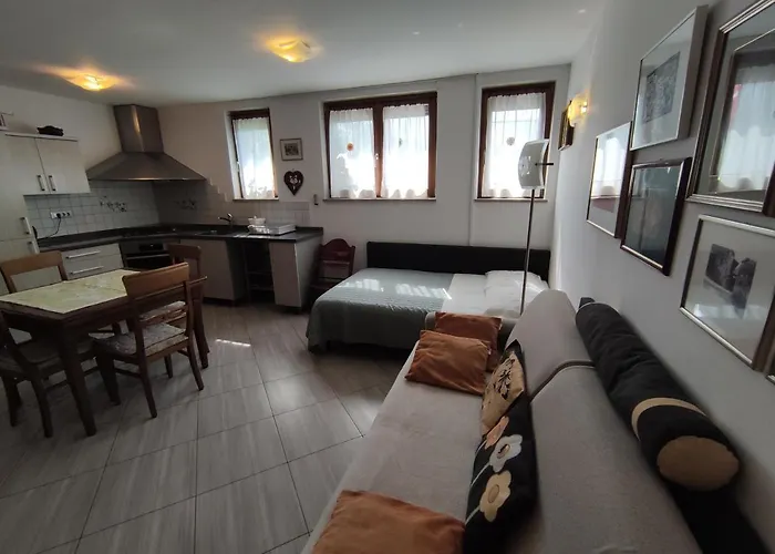 Leni Apartament Postojna